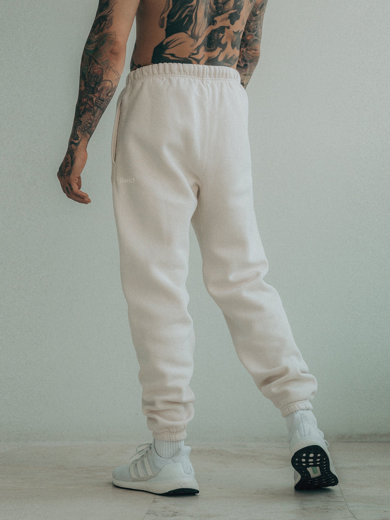 Heria Everyday Relaxed Fit Joggers - Cream - Image 4