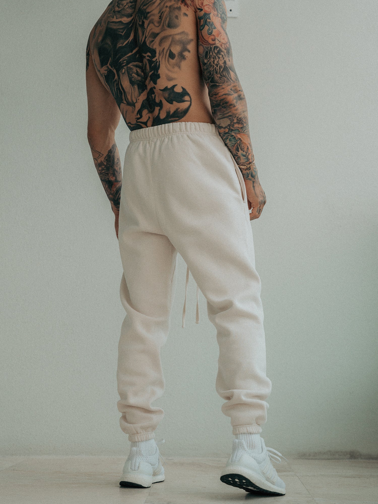 Heria Everyday Relaxed Fit Joggers - Cream - Image 5