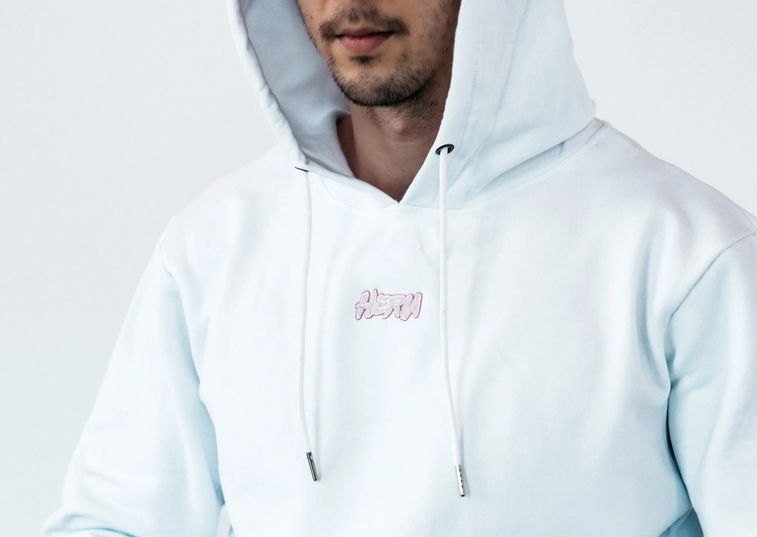 Heria Patch Hoodie - White - Image 4