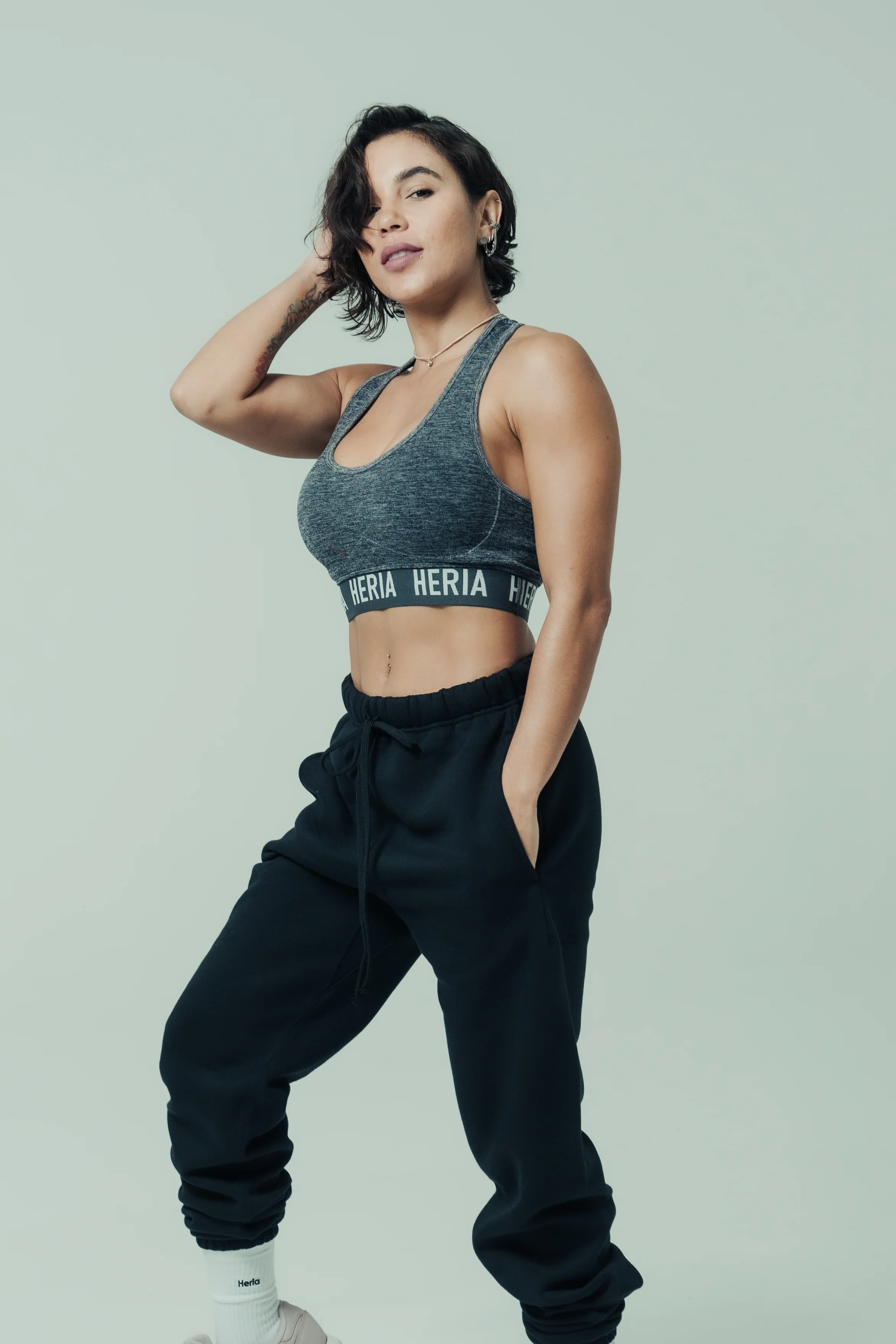 Heria Women's Grey Sports Bra - Image 10