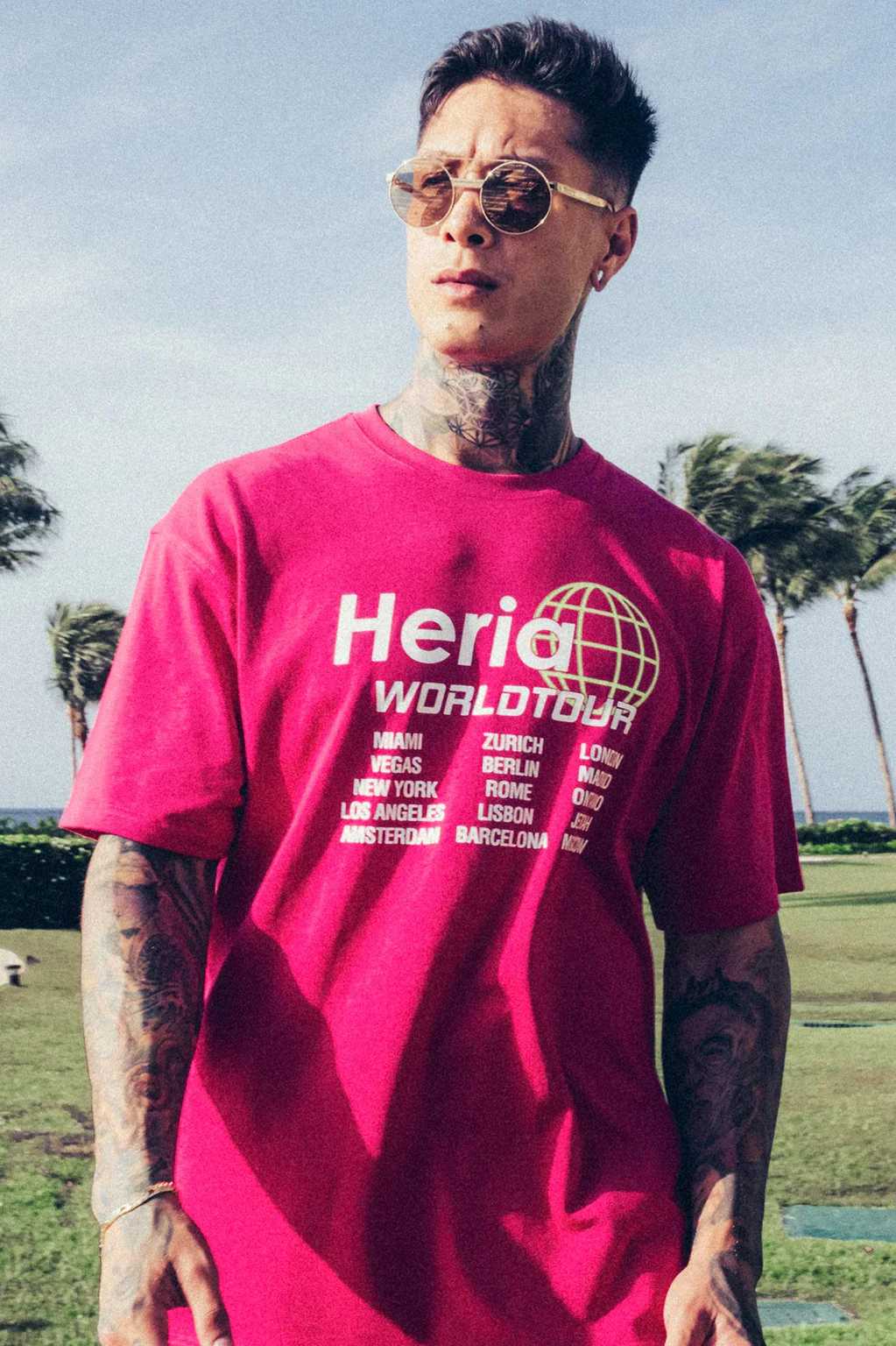 Heria World Tour T-Shirt - Hot Pink - Image 5